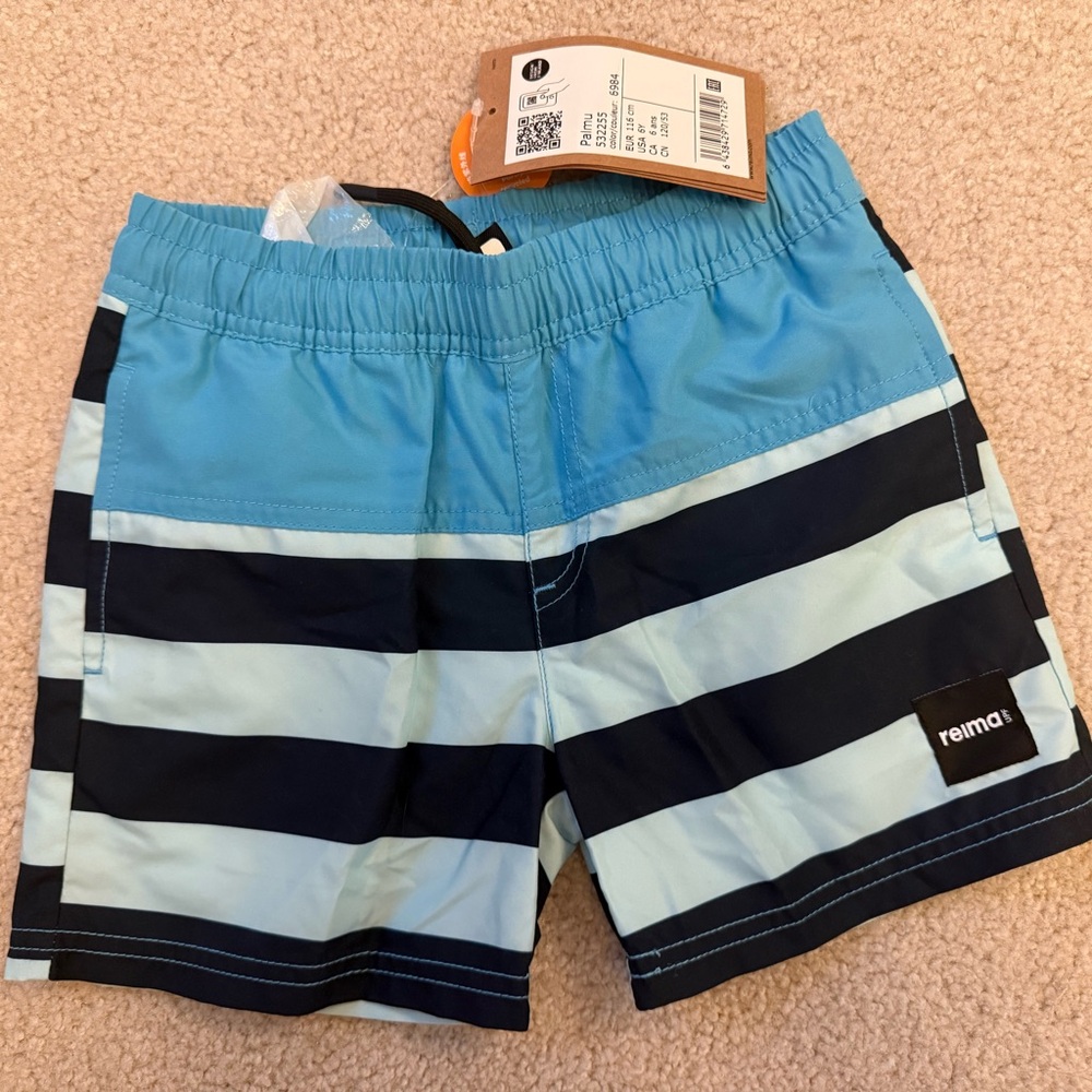 NWT Swim trunks, 6-7yrs